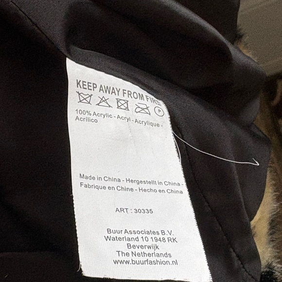 Women's Animal Print Teddy Jacket - Picture 7 of 8